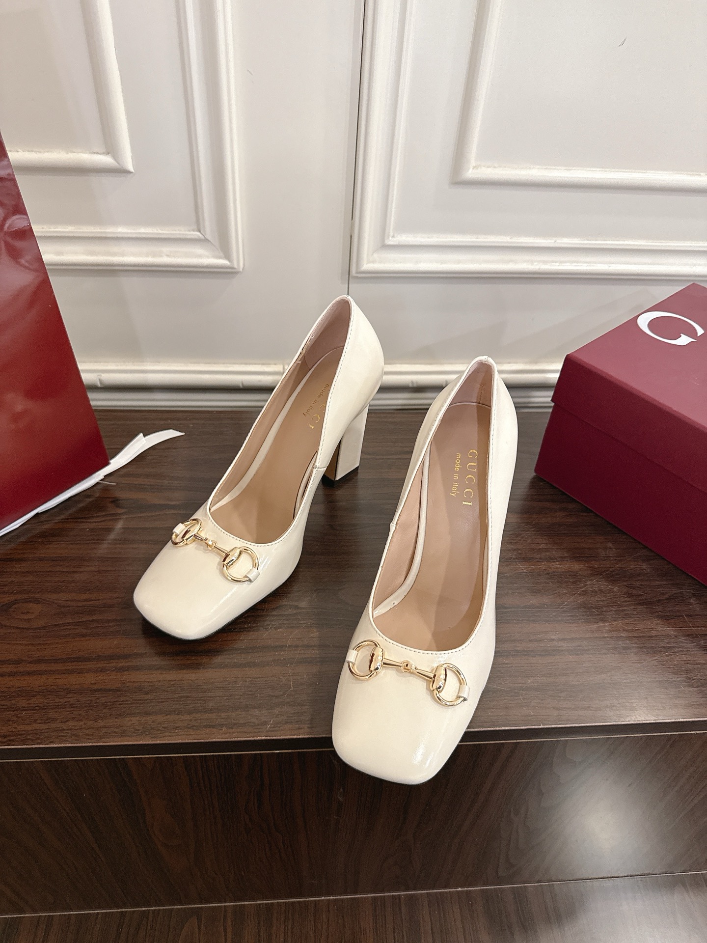 Gucci Signora系列饰马衔扣方头高跟鞋