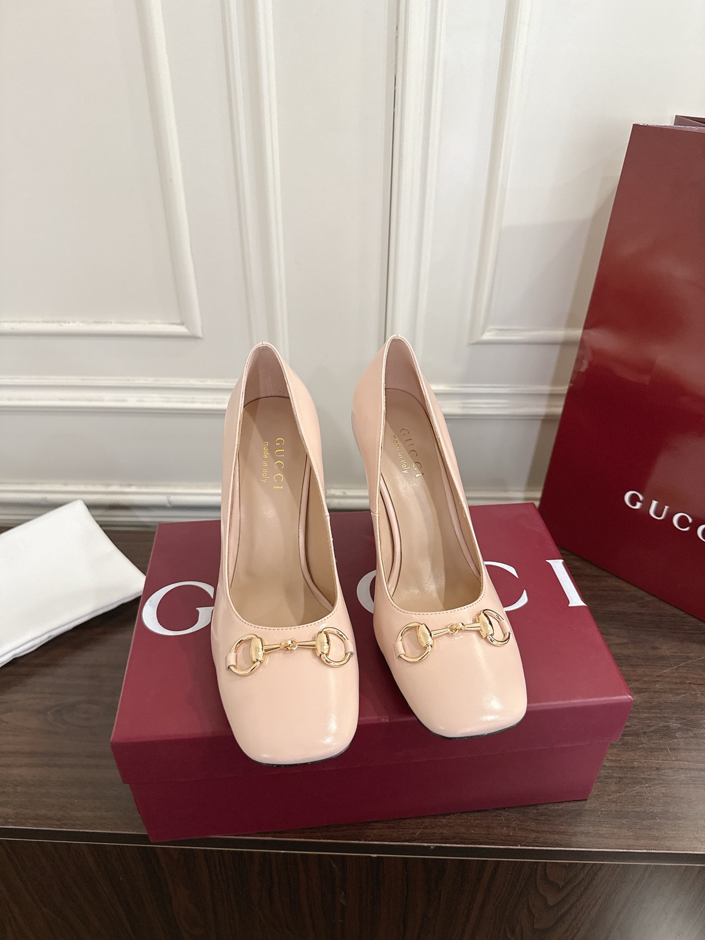 Gucci Signora系列饰马衔扣方头高跟鞋