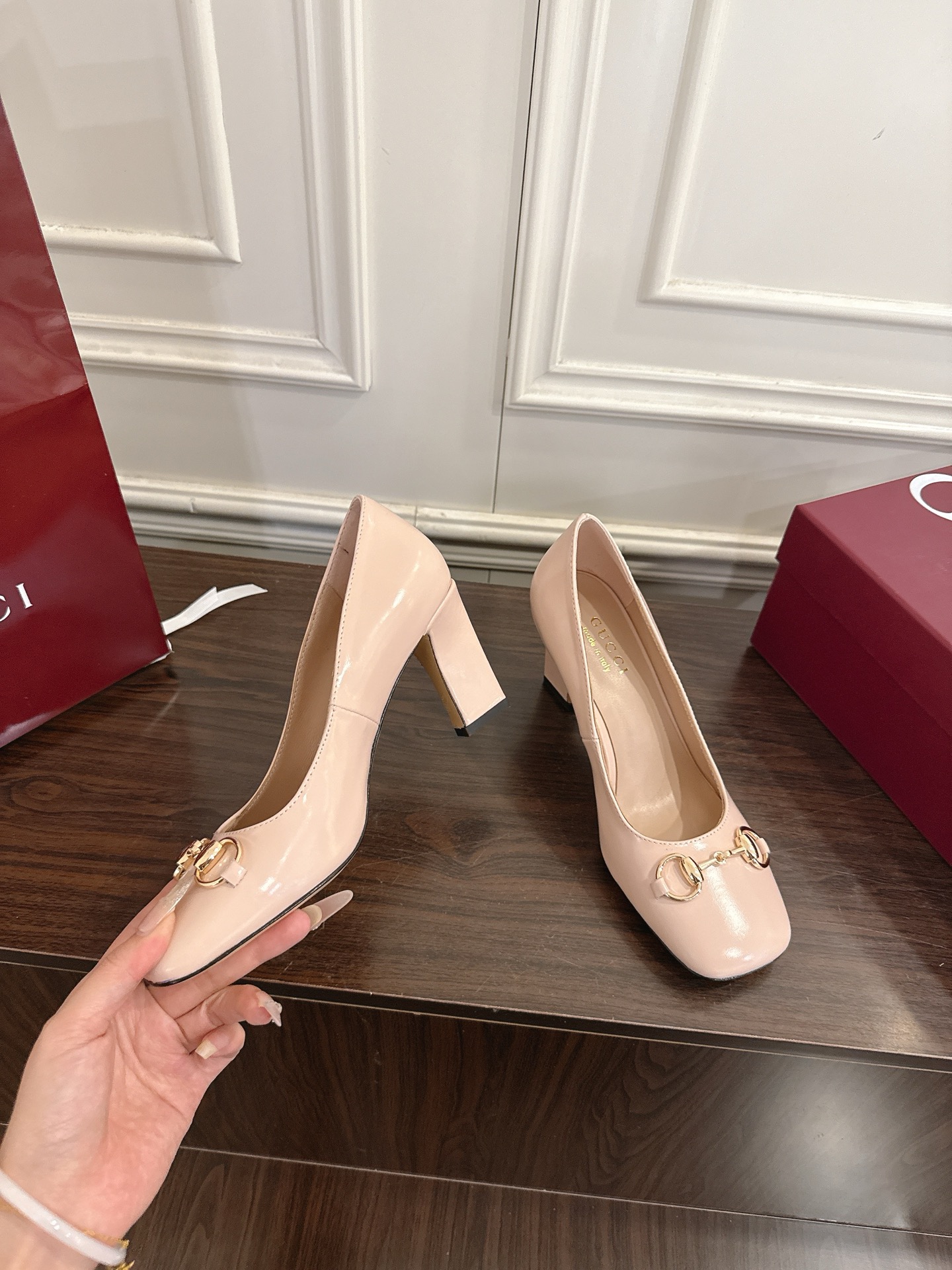 Gucci Signora系列饰马衔扣方头高跟鞋