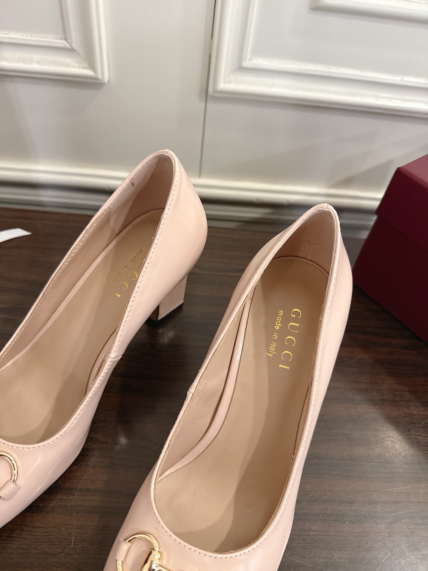 Gucci Signora系列饰马衔扣方头高跟鞋