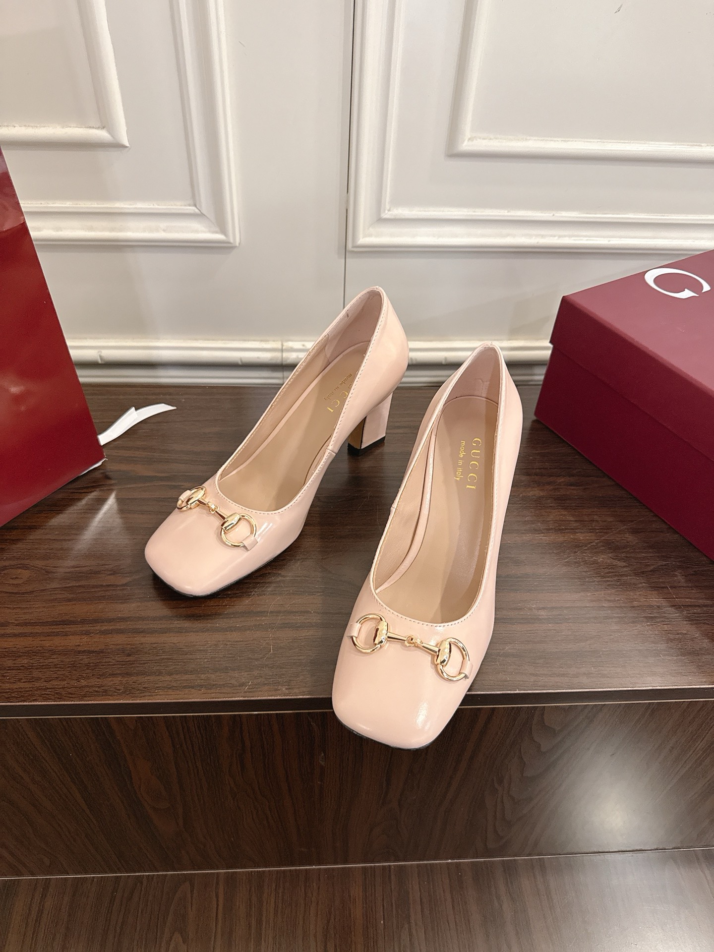 Gucci Signora系列饰马衔扣方头高跟鞋