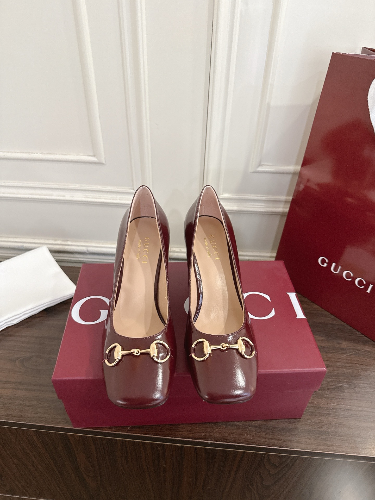 Gucci Signora系列饰马衔扣方头高跟鞋