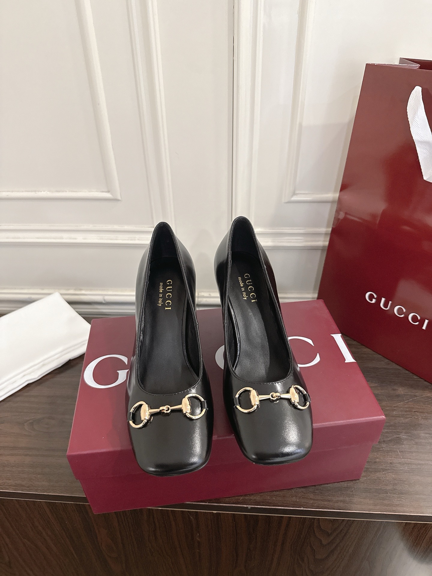 Gucci Signora系列饰马衔扣方头高跟鞋