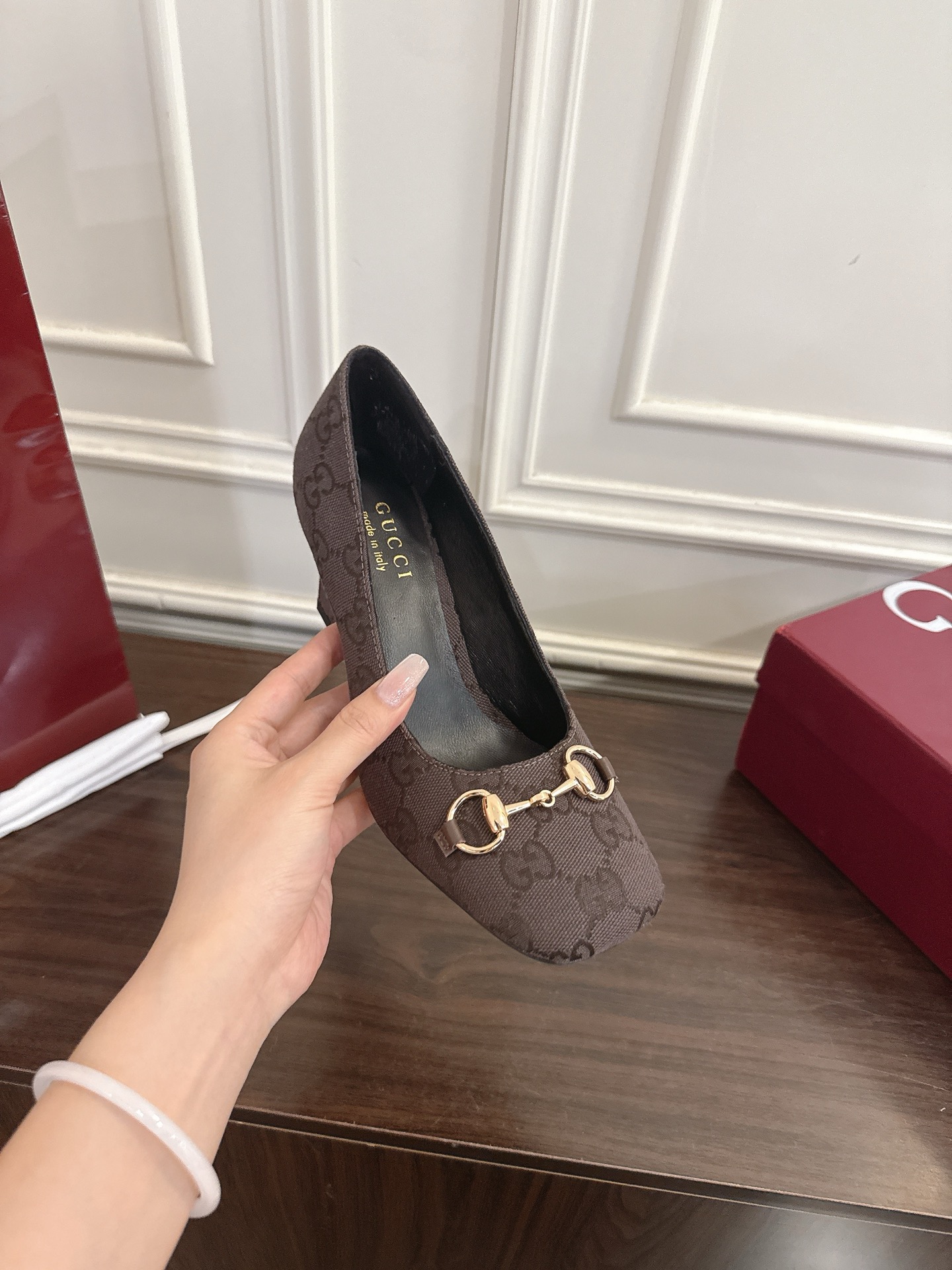 Gucci Signora系列饰马衔扣方头高跟鞋