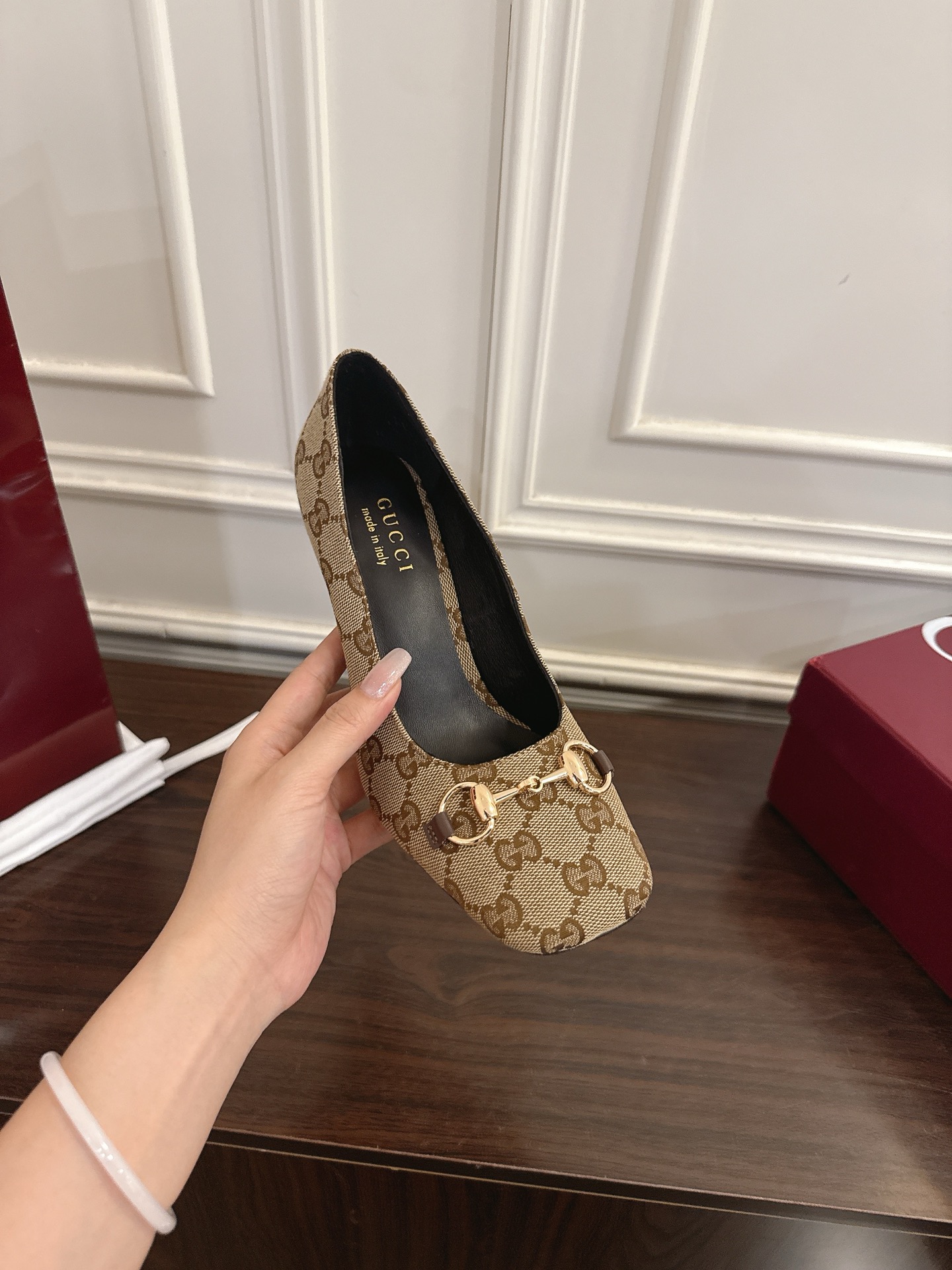 Gucci Signora系列饰马衔扣方头高跟鞋