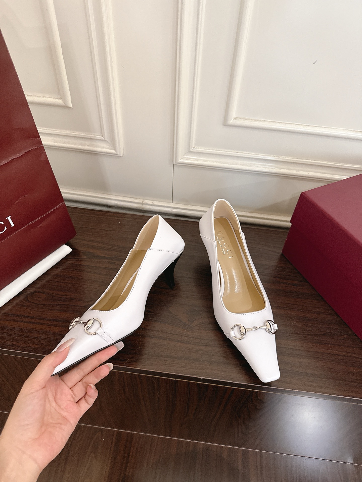 Gucci Vittoria系列饰马衔扣方头高跟 5