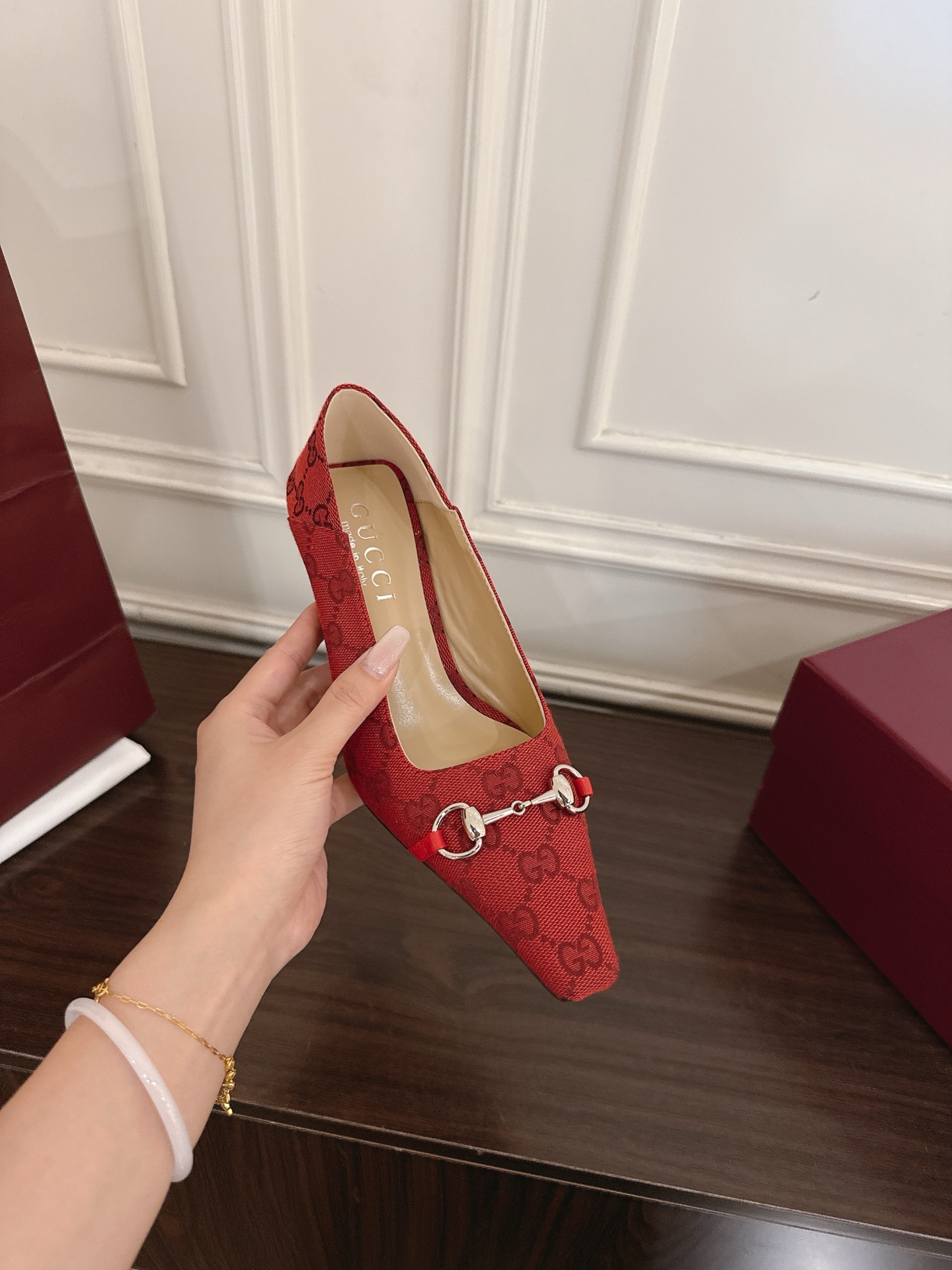 Gucci Luxury Footwear Collection 6