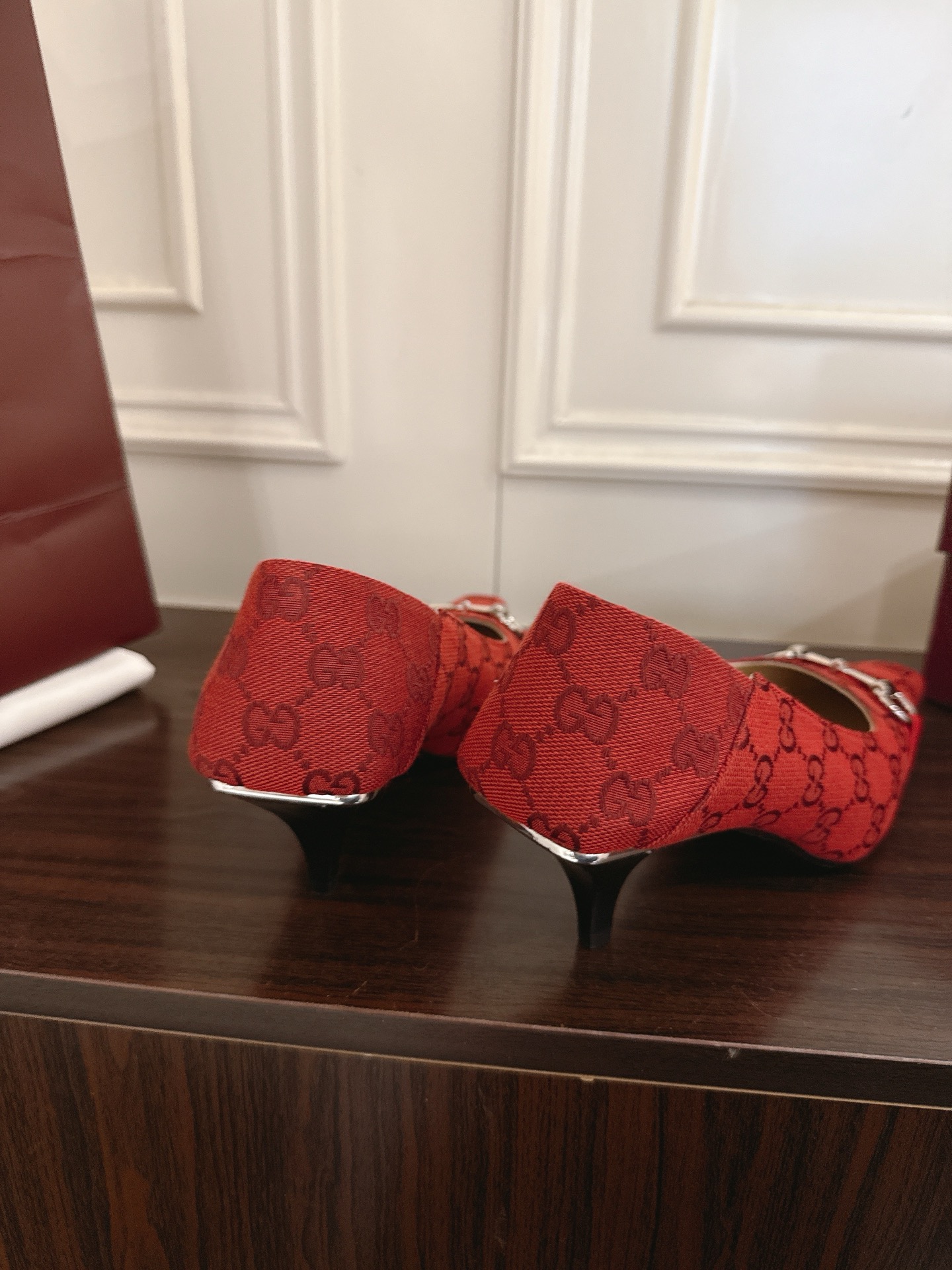 Gucci Luxury Footwear Collection 8