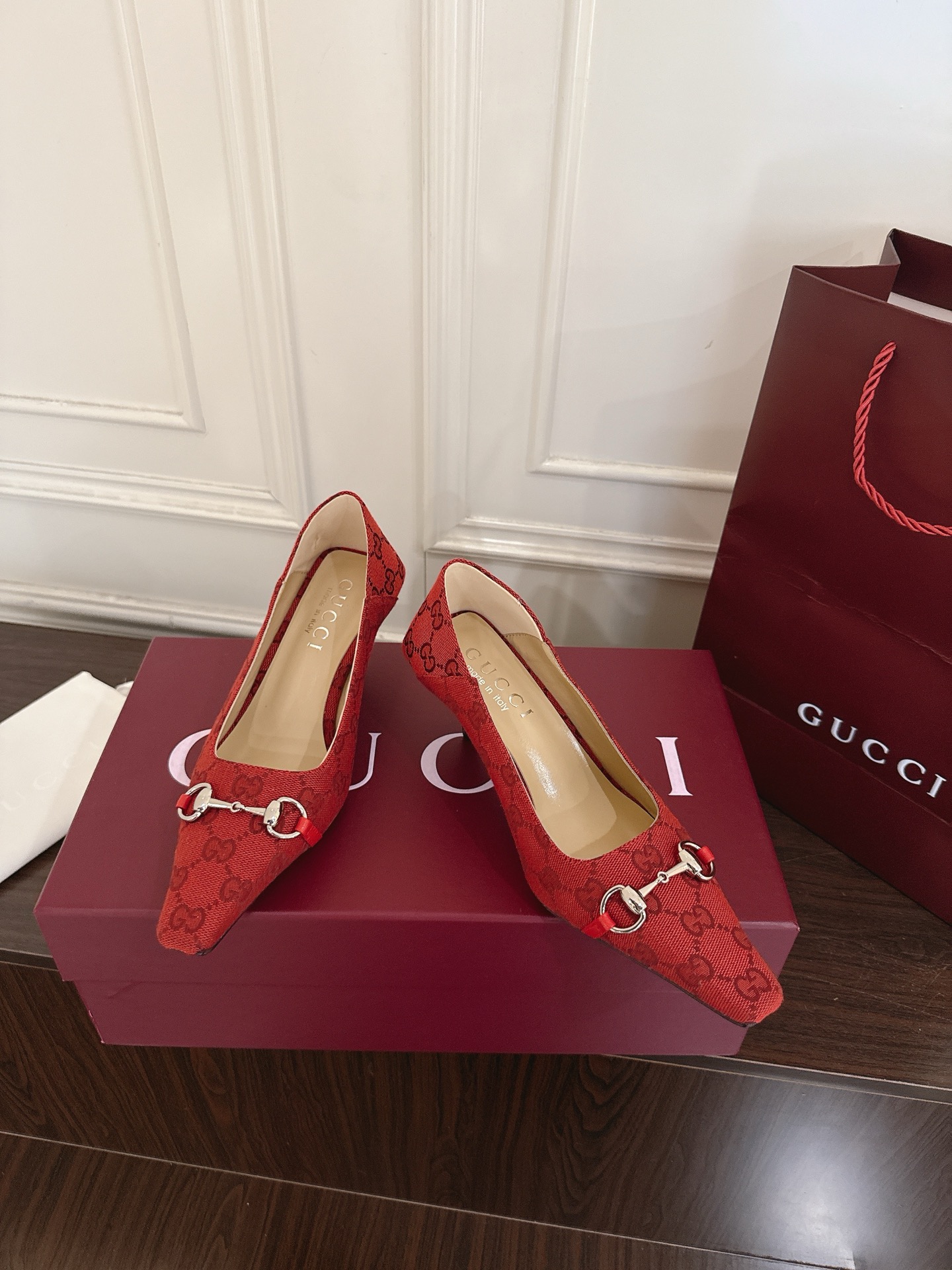 Gucci Luxury Footwear Collection 3