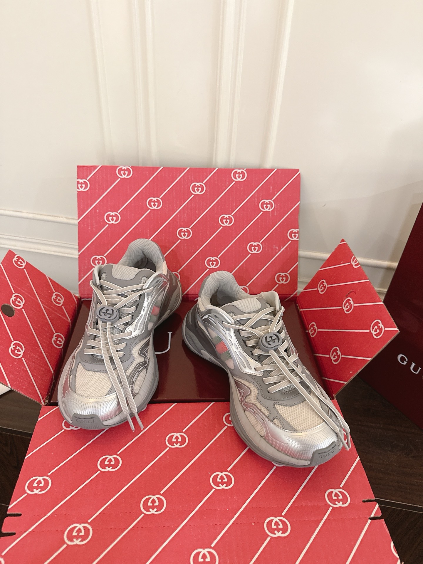Gucci Gucci古驰 2.0 古驰2代运动鞋 休闲鞋 跑鞋