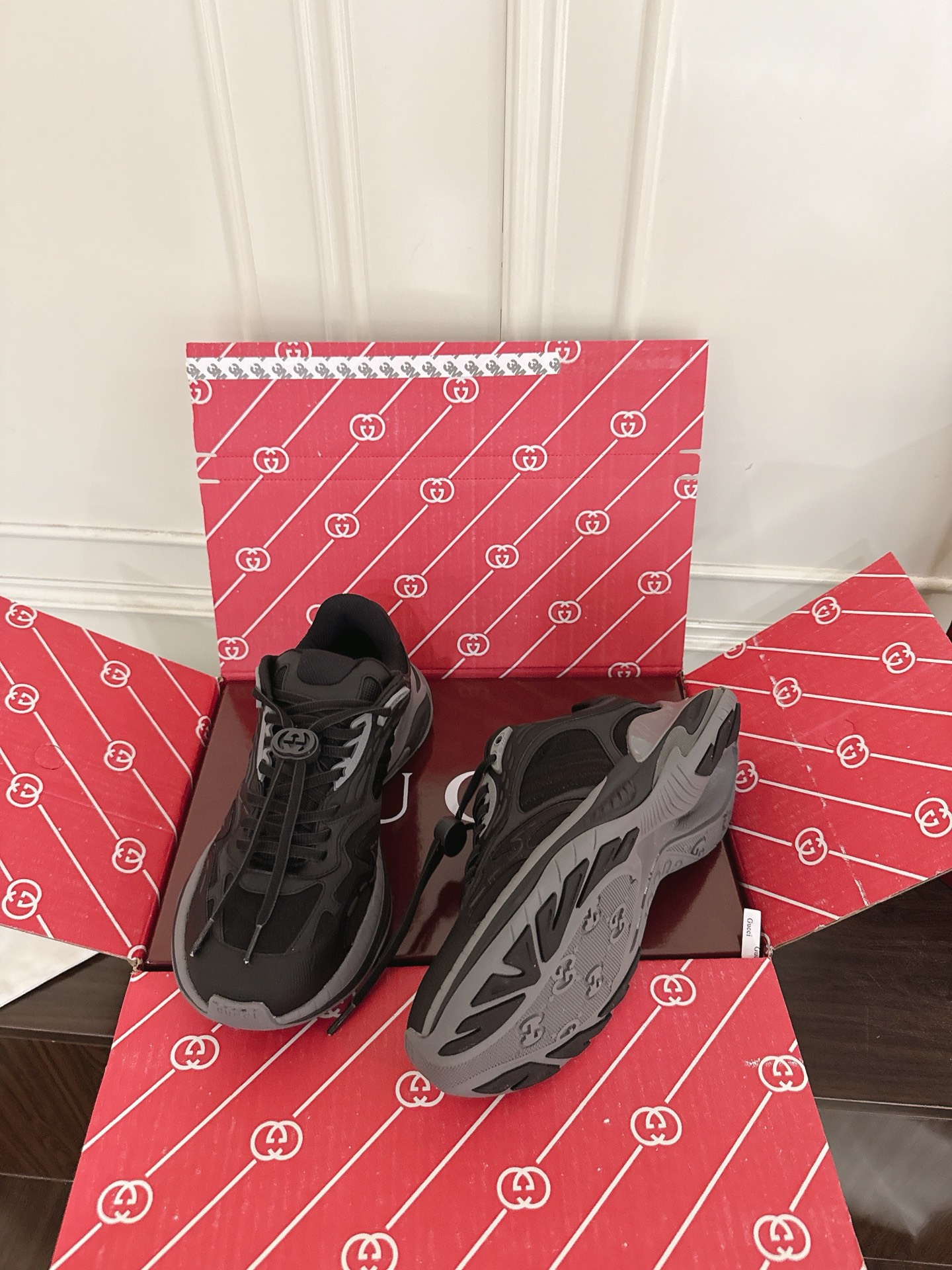 Gucci Gucci古驰 2.0 古驰2代运动鞋 休闲鞋 跑鞋