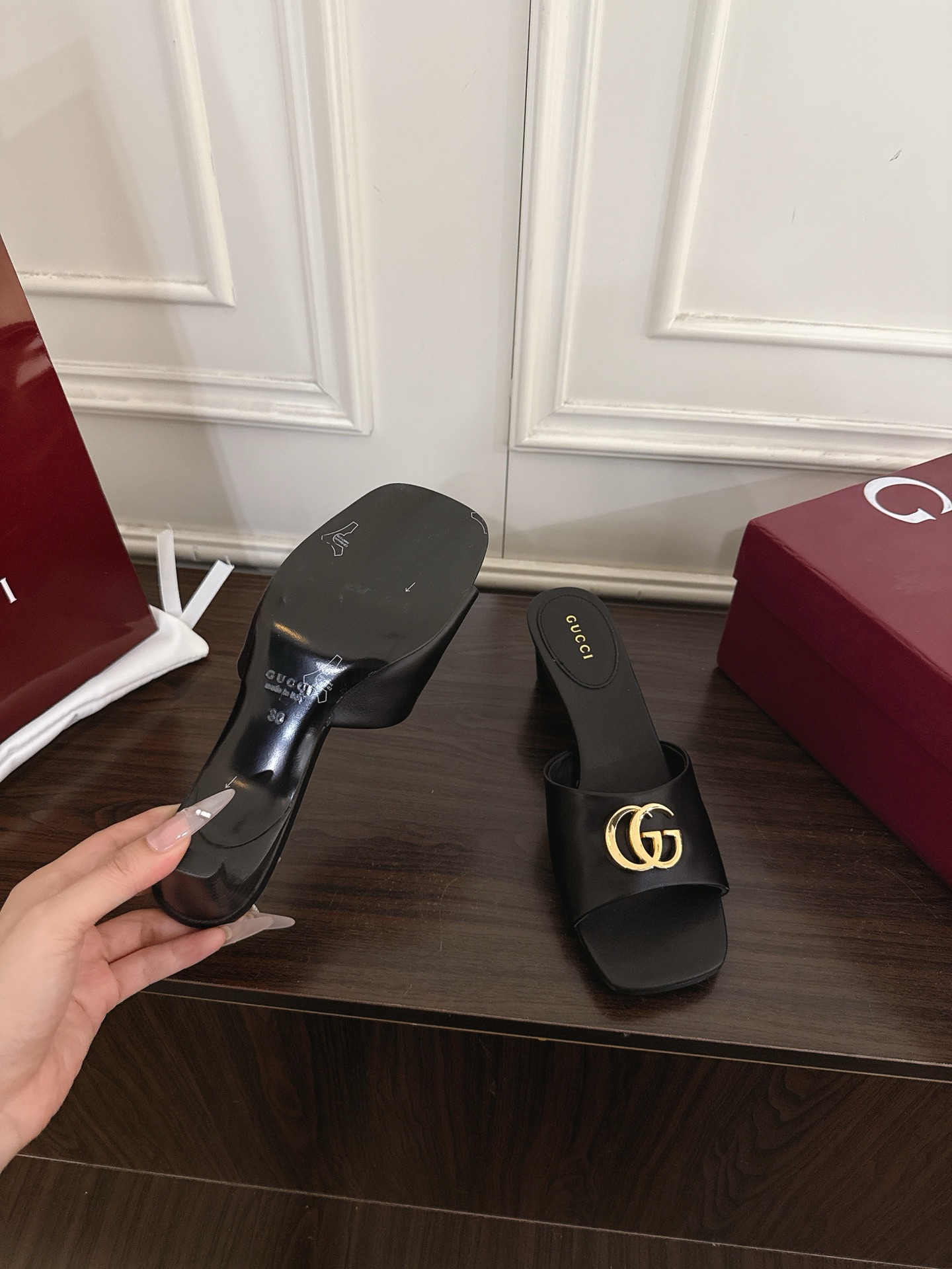Gucci Luxury Footwear Collection 9