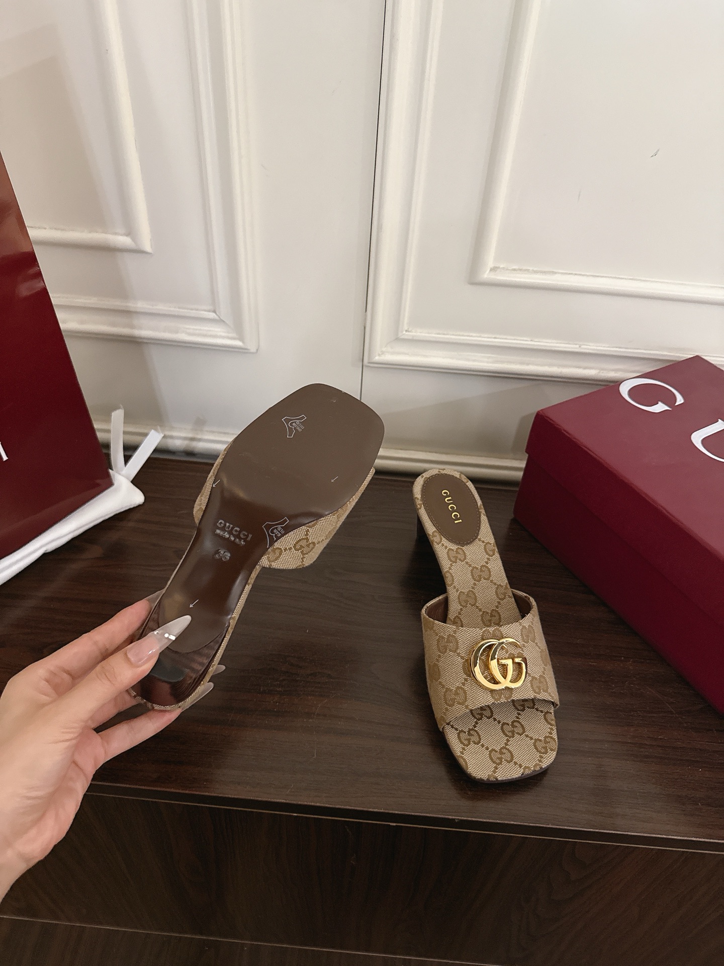 Gucci Luxury Footwear Collection 9