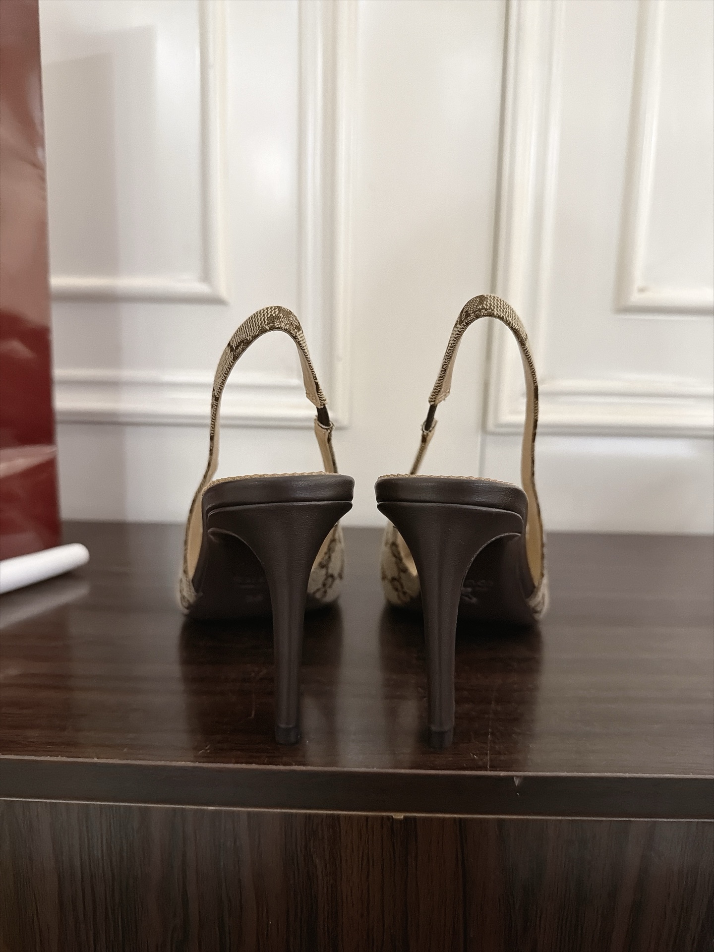 Gucci Beige GG Horsebit Pointed Slingback Pumps