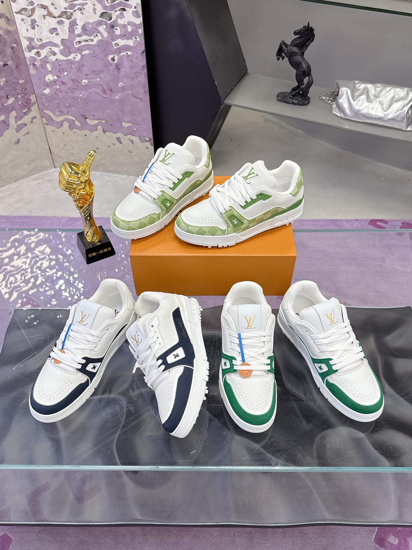 NO:900970,Official announcement: Lv counters are synchronized with the latest color matching, casual shoes/sports shoes, louis vuitton, sneakers19860909官宣 Lv专柜同步最新配色,休闲鞋/运动鞋,louis vuitton,sneakers,Women's Shoes