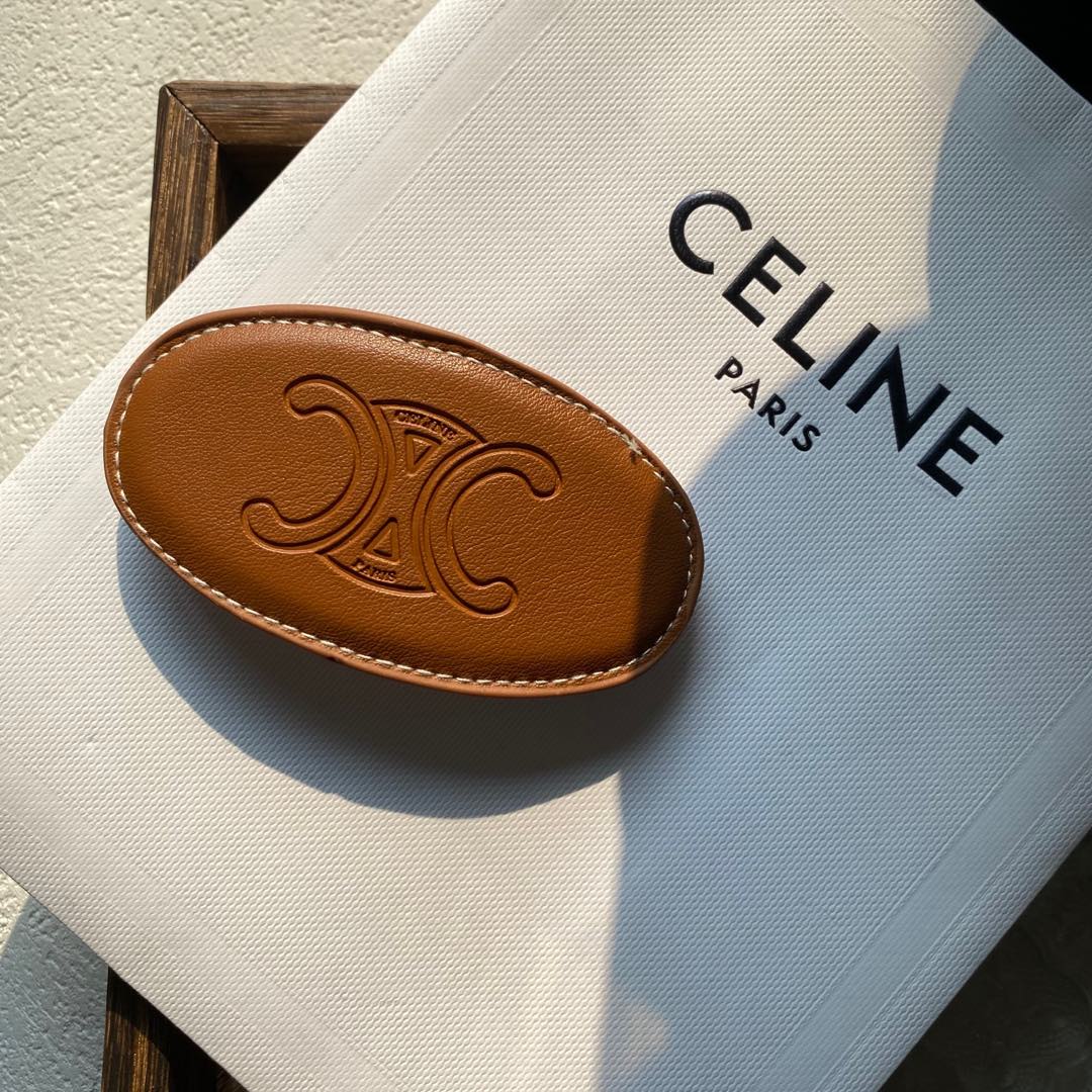 New Celine Leather Hair Clasp: Minimalist Fold-Over Clip in Classic Colors 11 i1735189431569 7544 0 0