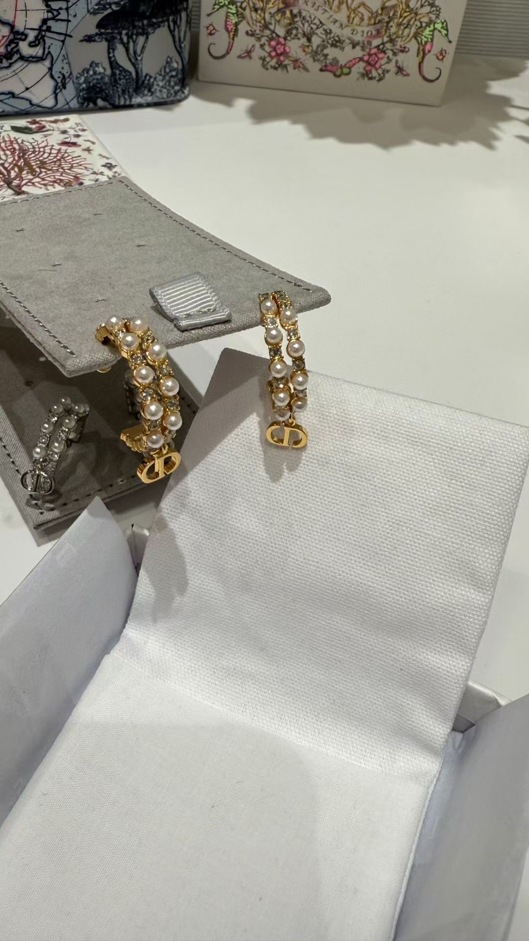 i1739885708420 9429 0 3