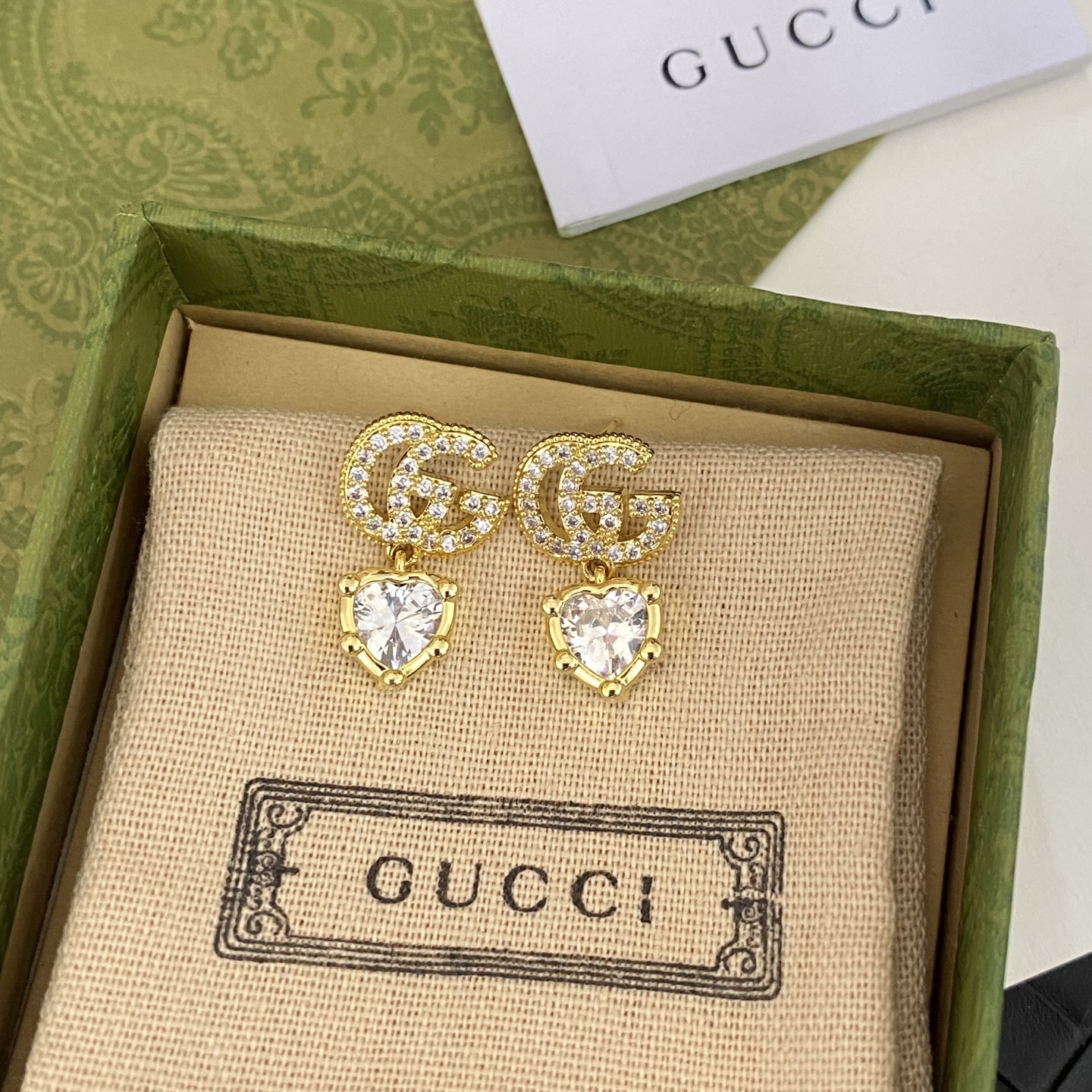 Gucci Runway Chandelier Earrings: Oversized Crystal & Metal for Evening 10 i1746847972439 3558 0 4