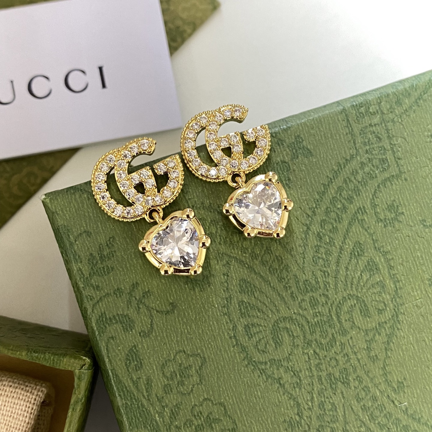 Gucci Runway Chandelier Earrings: Oversized Crystal & Metal for Evening 8 i1746847975810 9603 0 6