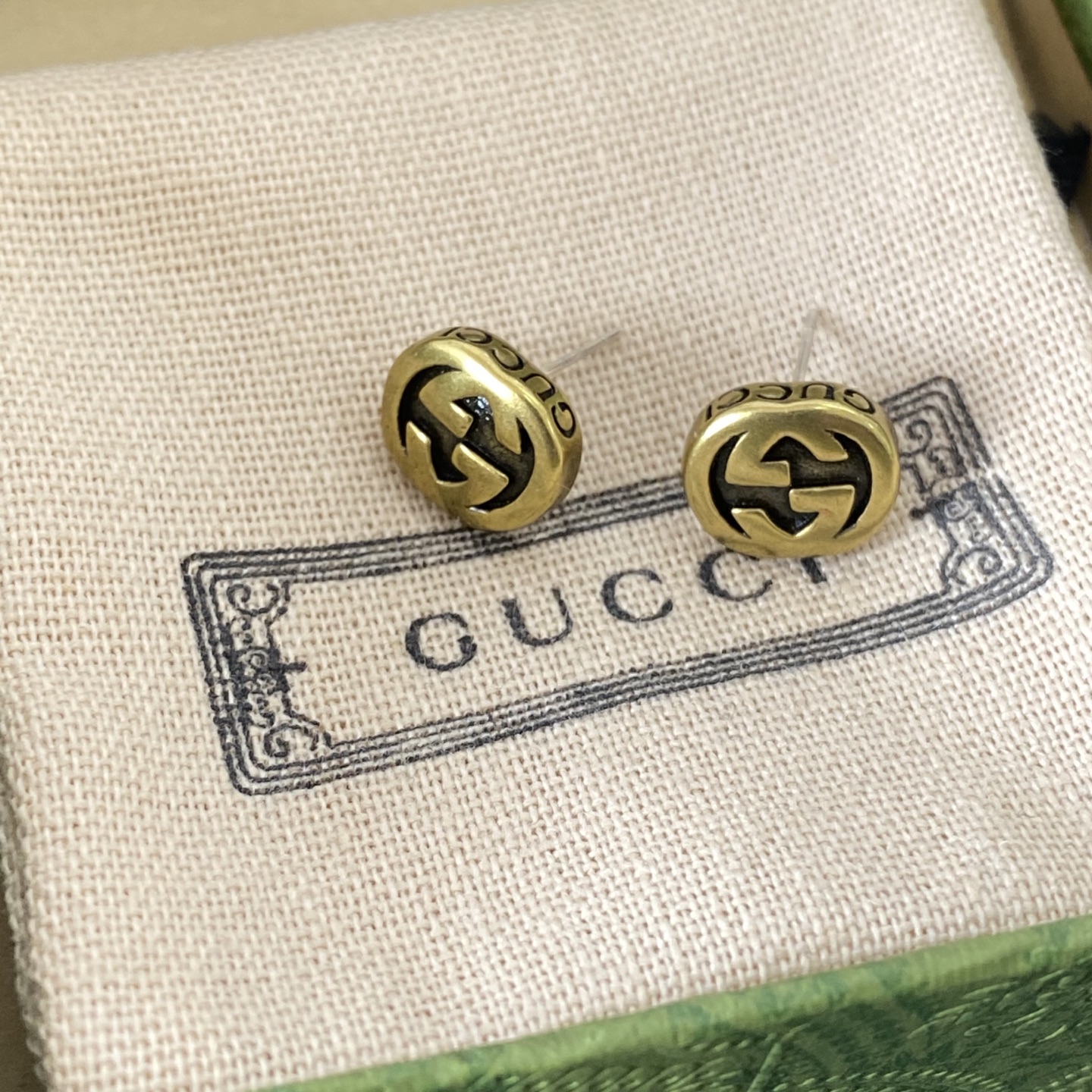 i1764567299335 460 0 6