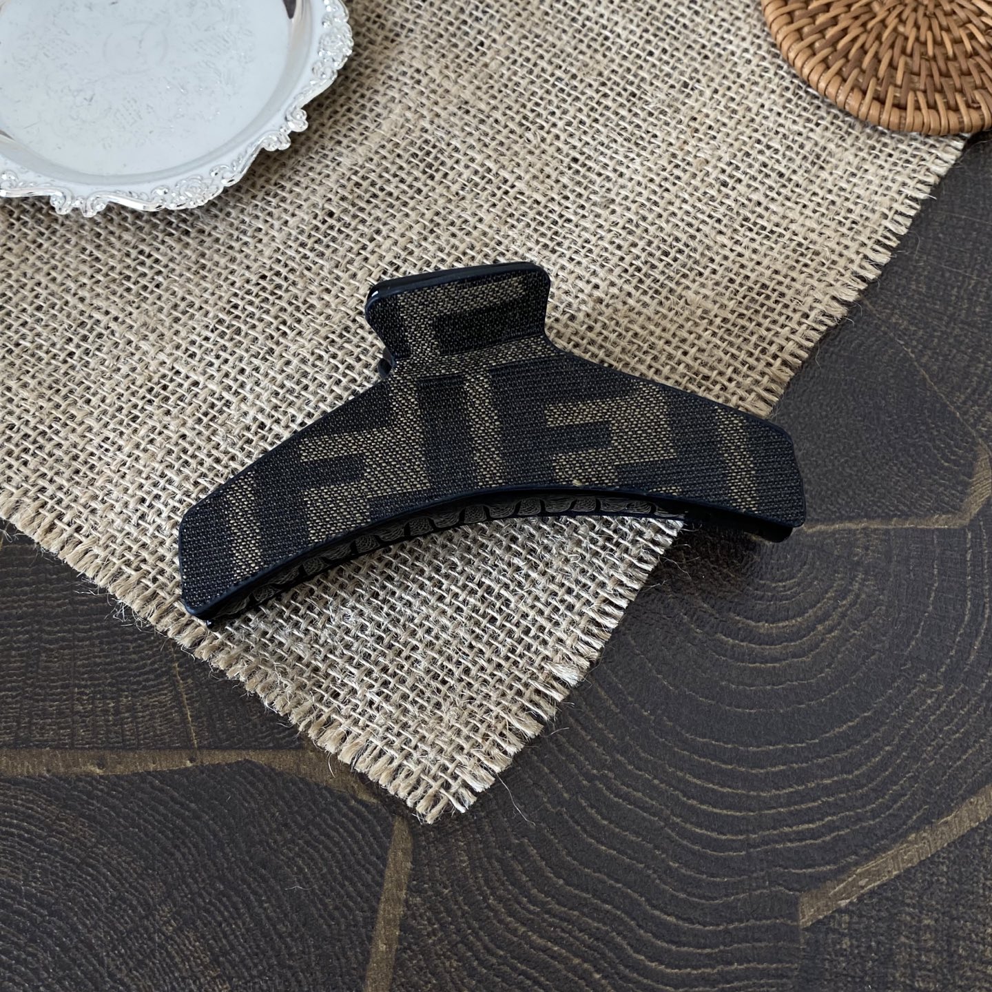 Chanel New C FENDI G Family Gucci Hair Claw Clip Length 11.5cm 12 i1765255267193 6168 0 4