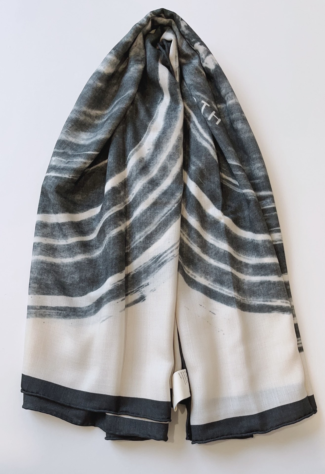 Louis Vuitton Haute Couture Haute Couture Artisanal Silk Scarf Shawl