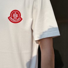moncle *蒙家 2026春夏新款男女同情侣款👫休闲宽松棉质圆领短袖T恤衫!贸易公司渠道稀出,同步官 moncle *蒙家 2026春夏新款男女同情侣款👫休闲宽松棉质圆领短袖T恤衫!贸易公司渠道稀出,同步官