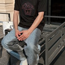 范家 2026春夏新款男女同情侣款👫休闲宽松棉质圆领短袖T恤衫!贸易公司渠道稀出,同步官网发售 ! 范家 2026春夏新款男女同情侣款👫休闲宽松棉质圆领短袖T恤衫!贸易公司渠道稀出,同步官网发售 !