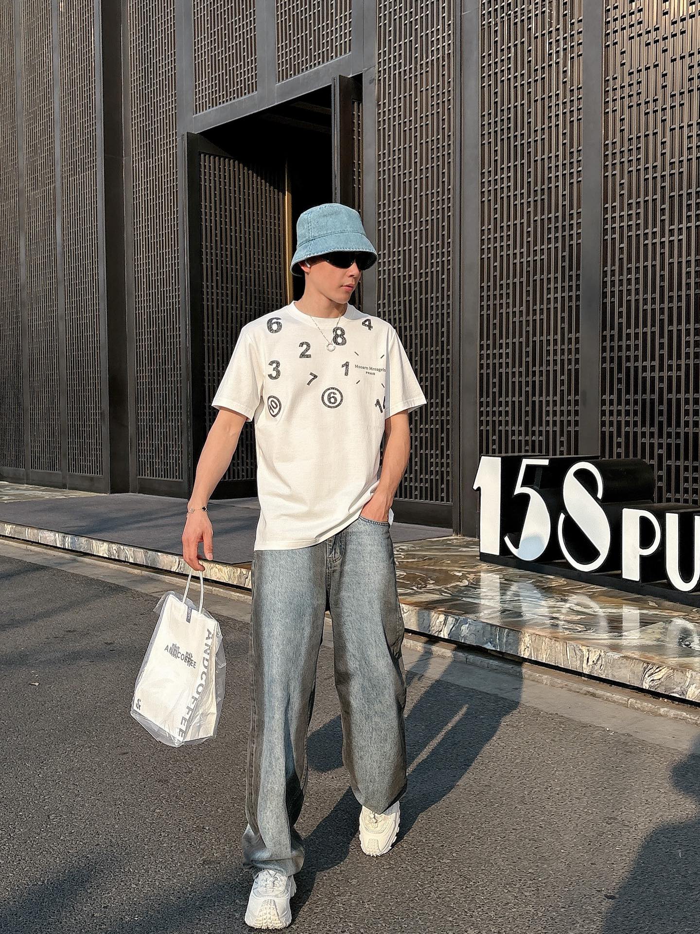 马吉拉家 2026春夏新款男女同情侣款👫休闲宽松棉质圆领短袖T恤衫！贸易公司渠道稀出，同步官网发售 ！ 