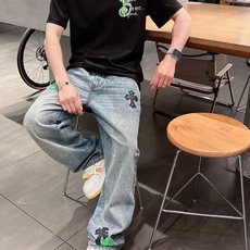 。Burberry巴宝莉💥独家专供新款原单男士休闲短袖 高端定制 高版本 时尚百搭爆款⚠️⚠️✨✨进口面 。Burberry巴宝莉💥独家专供新款原单男士休闲短袖 高端定制 高版本 时尚百搭爆款⚠️⚠️✨✨进口面