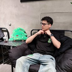 。Burberry巴宝莉💥独家专供新款原单男士休闲短袖 高端定制 高版本 时尚百搭爆款⚠️⚠️✨✨进口面 。Burberry巴宝莉💥独家专供新款原单男士休闲短袖 高端定制 高版本 时尚百搭爆款⚠️⚠️✨✨进口面