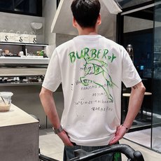 。Burberry巴宝莉💥独家专供新款原单男士休闲短袖 高端定制 高版本 时尚百搭爆款⚠️⚠️✨✨进口面 。Burberry巴宝莉💥独家专供新款原单男士休闲短袖 高端定制 高版本 时尚百搭爆款⚠️⚠️✨✨进口面