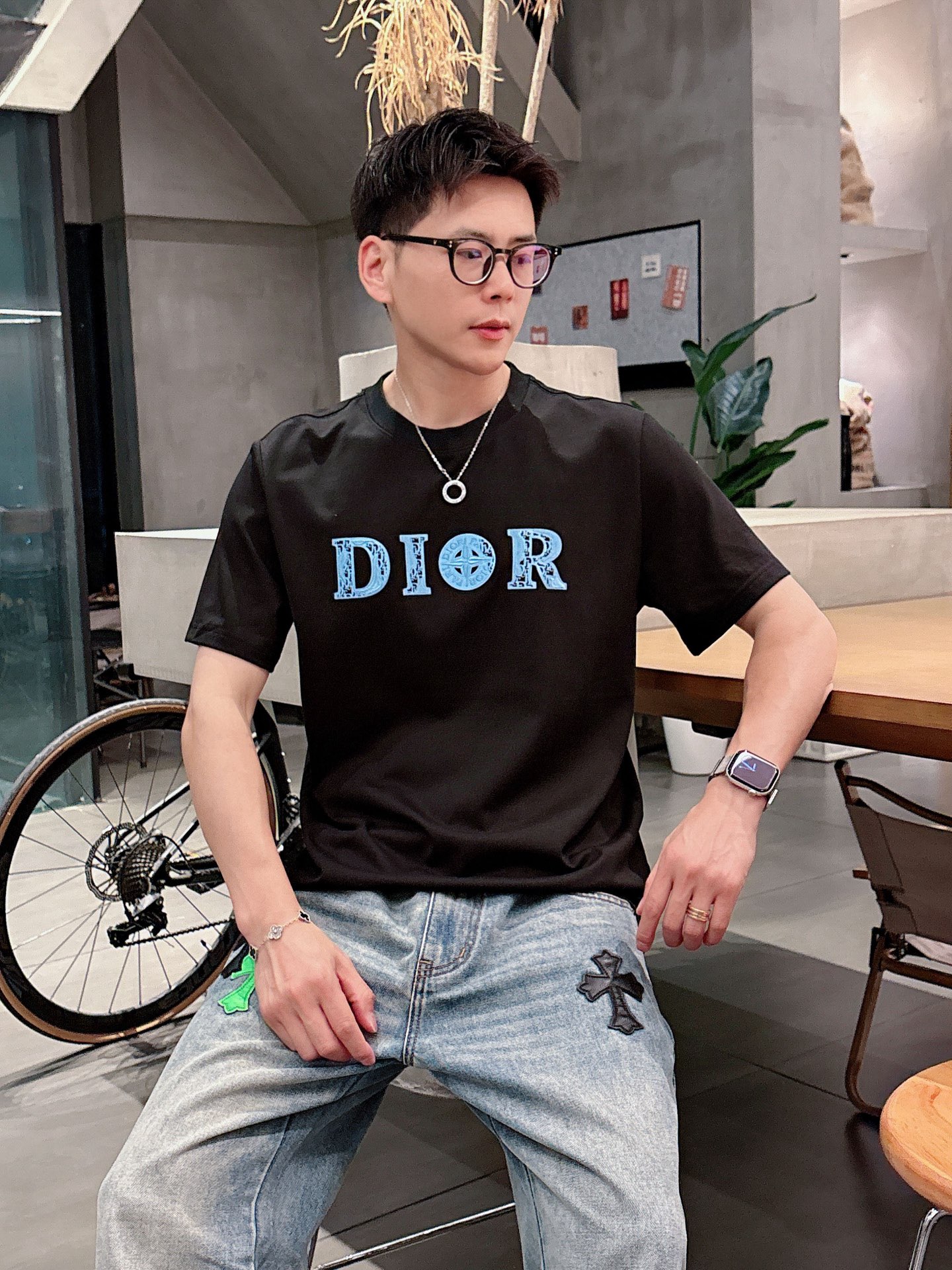 。Dior迪奥💥独家专供新款原单男士休闲短袖 高端定制 高版本 时尚百搭爆款⚠️⚠️✨✨进口面料 手感超