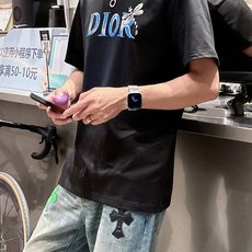 。Dior迪奥💥独家专供新款原单男士休闲短袖 高端定制 高版本 时尚百搭爆款⚠️⚠️✨✨进口面料 手感超 。Dior迪奥💥独家专供新款原单男士休闲短袖 高端定制 高版本 时尚百搭爆款⚠️⚠️✨✨进口面料 手感超