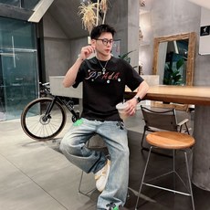 。Prada普拉达💥独家专供新款原单男士休闲短袖 高端定制 高版本 时尚百搭爆款⚠️⚠️✨✨进口面料 手 。Prada普拉达💥独家专供新款原单男士休闲短袖 高端定制 高版本 时尚百搭爆款⚠️⚠️✨✨进口面料 手