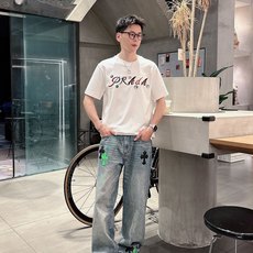 。Prada普拉达💥独家专供新款原单男士休闲短袖 高端定制 高版本 时尚百搭爆款⚠️⚠️✨✨进口面料 手 。Prada普拉达💥独家专供新款原单男士休闲短袖 高端定制 高版本 时尚百搭爆款⚠️⚠️✨✨进口面料 手