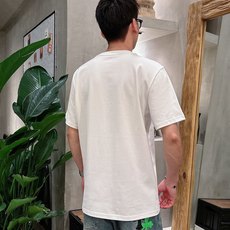 。Prada普拉达💥独家专供新款原单男士休闲短袖 高端定制 高版本 时尚百搭爆款⚠️⚠️✨✨进口面料 手 。Prada普拉达💥独家专供新款原单男士休闲短袖 高端定制 高版本 时尚百搭爆款⚠️⚠️✨✨进口面料 手
