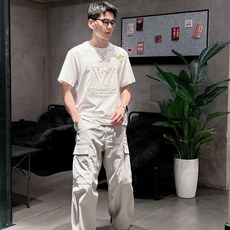 。Louis Vuitton路易威登💥独家专供新款原单男士休闲短袖 高端定制 高版本 时尚百搭爆款⚠️⚠ 。Louis Vuitton路易威登💥独家专供新款原单男士休闲短袖 高端定制 高版本 时尚百搭爆款⚠️⚠