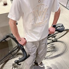 。Louis Vuitton路易威登💥独家专供新款原单男士休闲短袖 高端定制 高版本 时尚百搭爆款⚠️⚠ 。Louis Vuitton路易威登💥独家专供新款原单男士休闲短袖 高端定制 高版本 时尚百搭爆款⚠️⚠