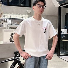 。Burberry巴宝莉💥独家专供新款原单男士休闲短袖 高端定制 高版本 时尚百搭爆款⚠️⚠️✨✨进口面 。Burberry巴宝莉💥独家专供新款原单男士休闲短袖 高端定制 高版本 时尚百搭爆款⚠️⚠️✨✨进口面
