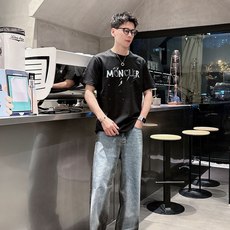 。Moncler 蒙口💥独家专供新款原单男士休闲短袖 高端定制 高版本 时尚百搭爆款⚠️⚠️✨✨进口面料 。Moncler 蒙口💥独家专供新款原单男士休闲短袖 高端定制 高版本 时尚百搭爆款⚠️⚠️✨✨进口面料