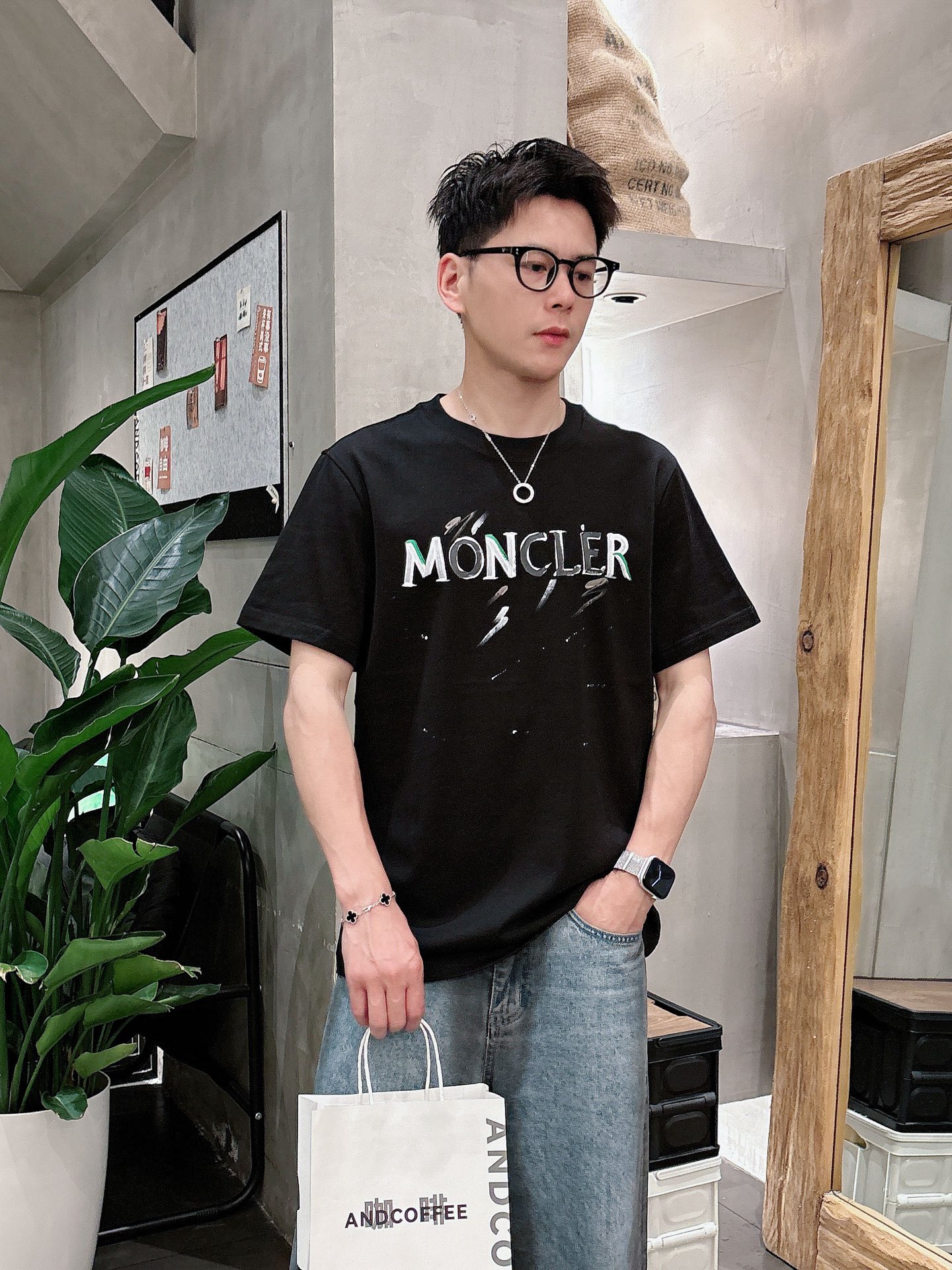 。Moncler 蒙口💥独家专供新款原单男士休闲短袖 高端定制 高版本 时尚百搭爆款⚠️⚠️✨✨进口面料