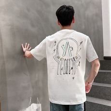 。Moncler 蒙口💥独家专供新款原单男士休闲短袖 高端定制 高版本 时尚百搭爆款⚠️⚠️✨✨进口面料 。Moncler 蒙口💥独家专供新款原单男士休闲短袖 高端定制 高版本 时尚百搭爆款⚠️⚠️✨✨进口面料