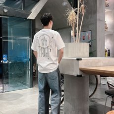 。Moncler 蒙口💥独家专供新款原单男士休闲短袖 高端定制 高版本 时尚百搭爆款⚠️⚠️✨✨进口面料 。Moncler 蒙口💥独家专供新款原单男士休闲短袖 高端定制 高版本 时尚百搭爆款⚠️⚠️✨✨进口面料