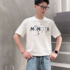 。Moncler 蒙口💥独家专供新款原单男士休闲短袖 高端定制 高版本 时尚百搭爆款⚠️⚠️✨✨进口面料 。Moncler 蒙口💥独家专供新款原单男士休闲短袖 高端定制 高版本 时尚百搭爆款⚠️⚠️✨✨进口面料