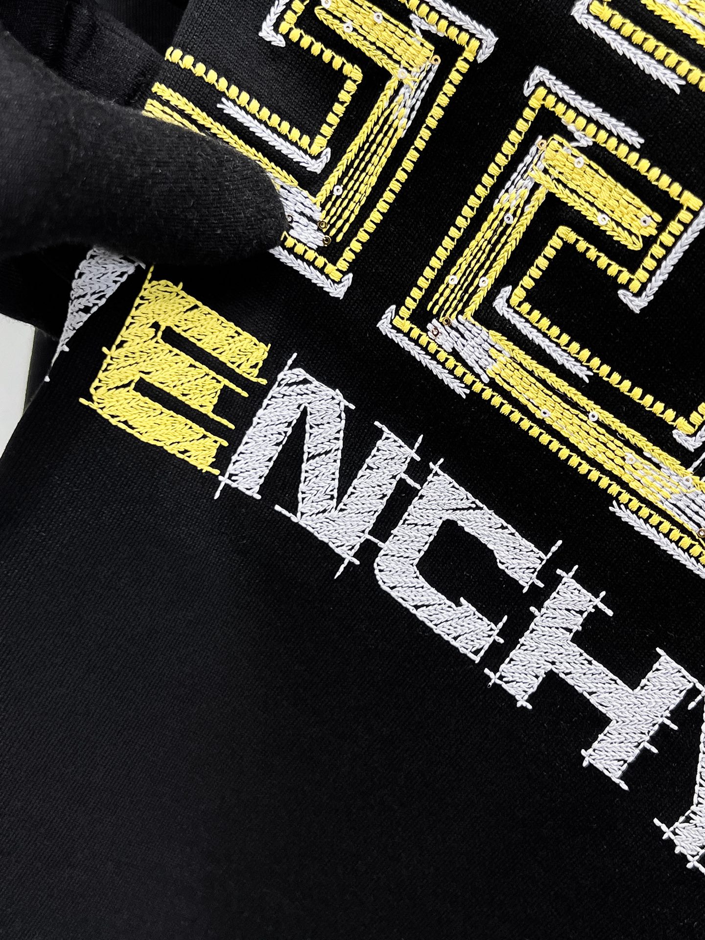 GVC men ss T 1 1 logo — photo 6
