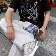 。Prada普拉达💥独家专供新款原单男士休闲短袖 高端定制 高版本 时尚百搭爆款⚠️⚠️✨✨进口面料 手 。Prada普拉达💥独家专供新款原单男士休闲短袖 高端定制 高版本 时尚百搭爆款⚠️⚠️✨✨进口面料 手