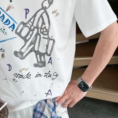 。Prada普拉达💥独家专供新款原单男士休闲短袖 高端定制 高版本 时尚百搭爆款⚠️⚠️✨✨进口面料 手 。Prada普拉达💥独家专供新款原单男士休闲短袖 高端定制 高版本 时尚百搭爆款⚠️⚠️✨✨进口面料 手