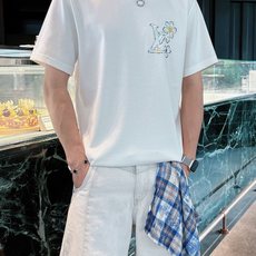 。Louis Vuitton路易威登💥独家专供新款原单男士休闲短袖 高端定制 高版本 时尚百搭爆款⚠️⚠ 。Louis Vuitton路易威登💥独家专供新款原单男士休闲短袖 高端定制 高版本 时尚百搭爆款⚠️⚠