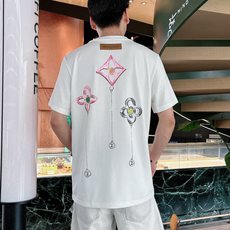 。Louis Vuitton路易威登💥独家专供新款原单男士休闲短袖 高端定制 高版本 时尚百搭爆款⚠️⚠ 。Louis Vuitton路易威登💥独家专供新款原单男士休闲短袖 高端定制 高版本 时尚百搭爆款⚠️⚠